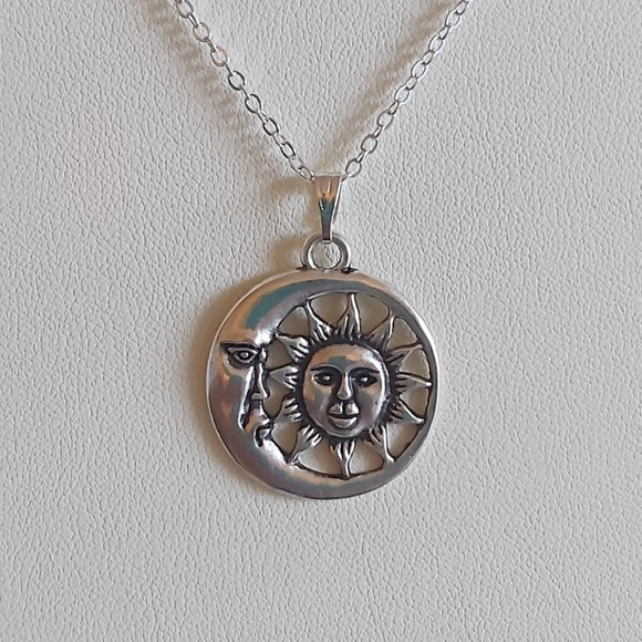 Sun Moon Necklace Jewelry - Picture 2 of 3